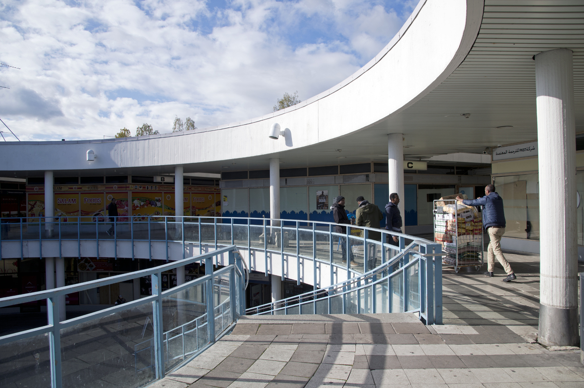 Puhos monikielisenä kauppapaikkana 2019